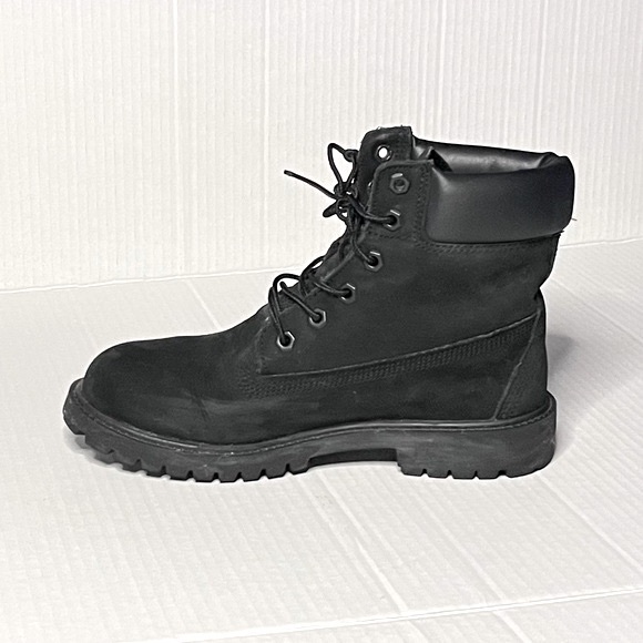 Timberland Classic 6” Premium Boots - Picture 3 of 12